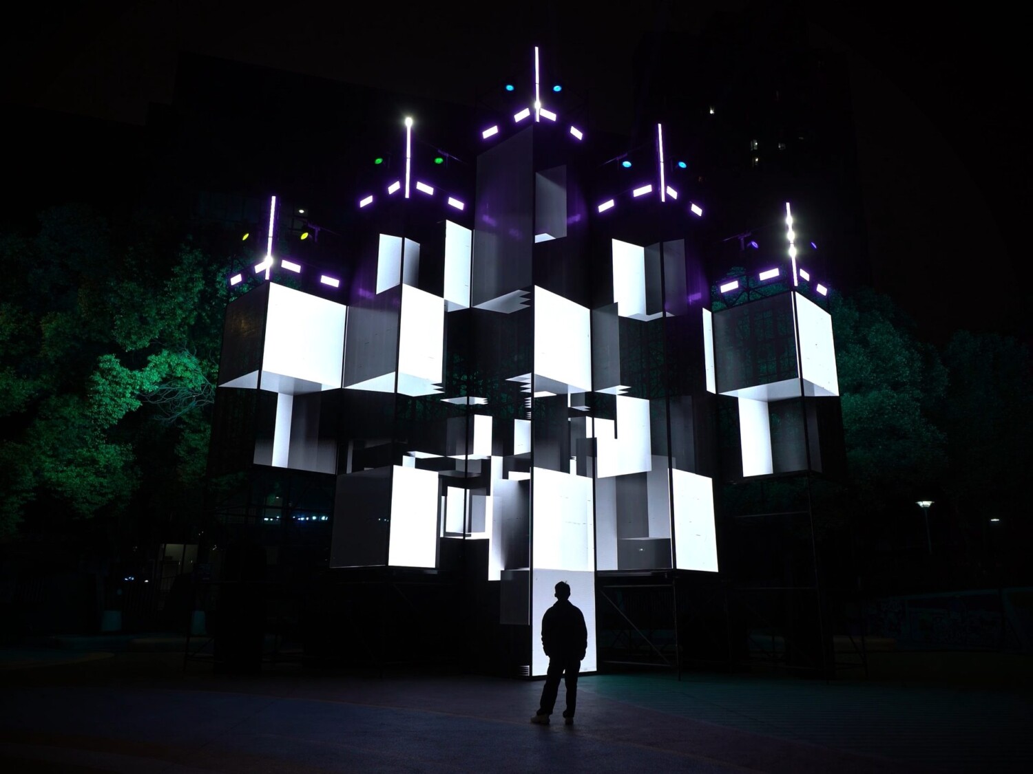BLOCK³ LED installation at Chongqing Light Art Festival in Chongqing, China – by ruestungsschmie.de