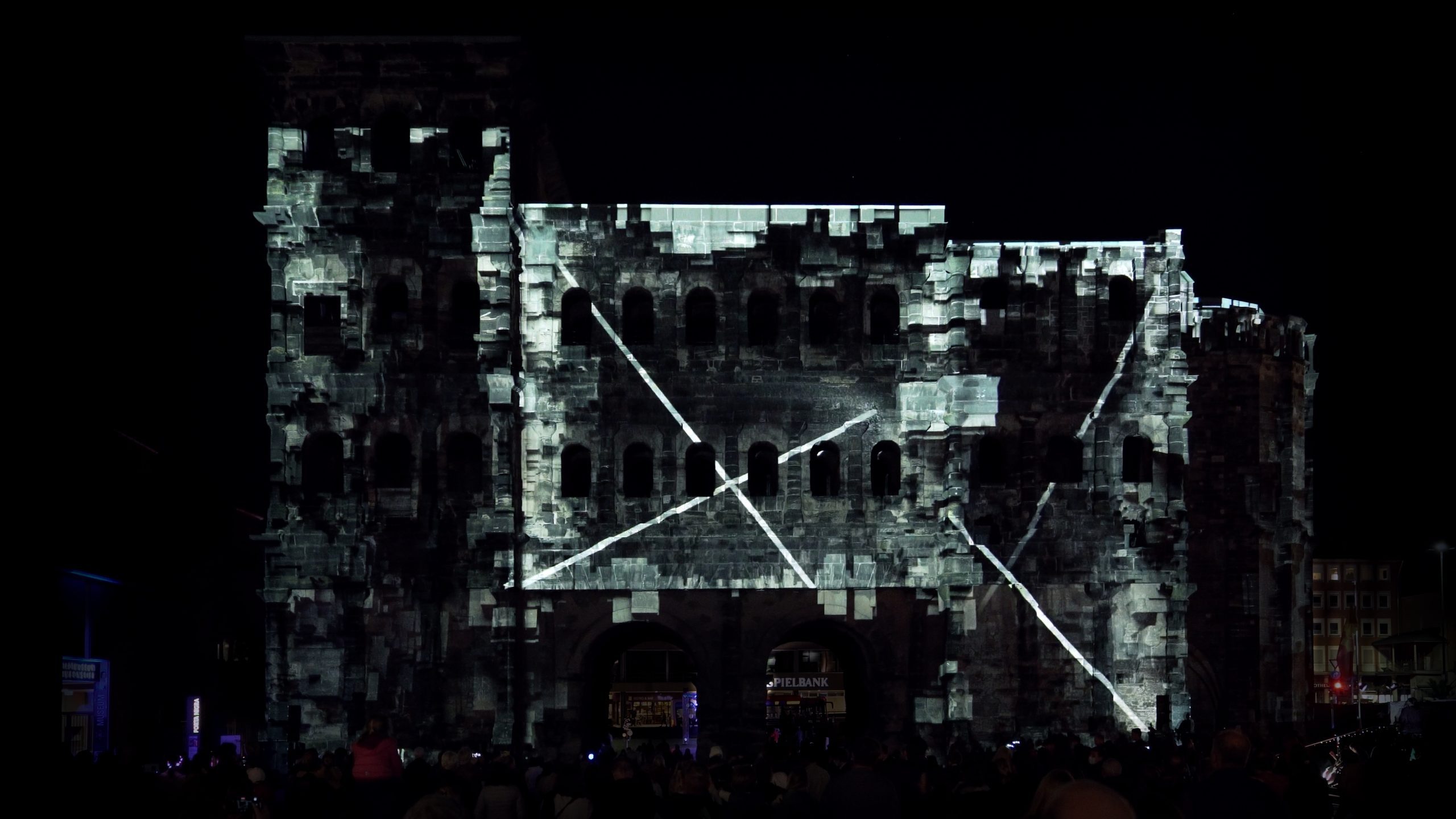 ENTER³ projection mapping on Porta Nigra at Illuminale in Trier, Germany – by ruestungsschmie.de
