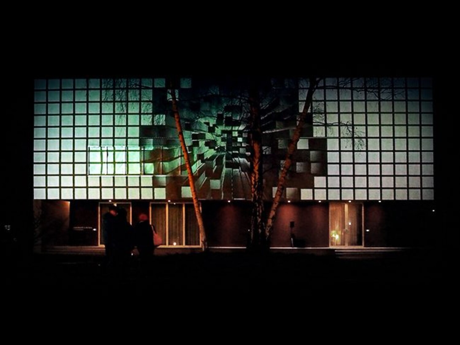 ZARS³ projection mapping on Haus H (with zanderarchitekten) in Dresden, Germany – by ruestungsschmie.de